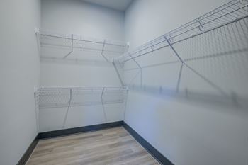 Walk in closet
